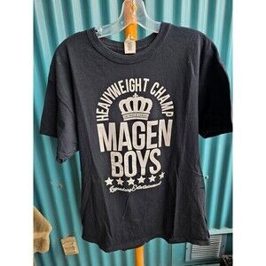 Gildan Men's Black XL Heavy Cotton Graphic T-Shirt Heavyweight Champ Magen Boys